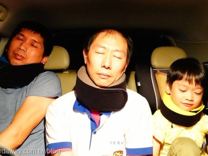 【推薦】GreySa格蕾莎全家福旅行頸枕方便好帶，專為全家大小設計的頸枕