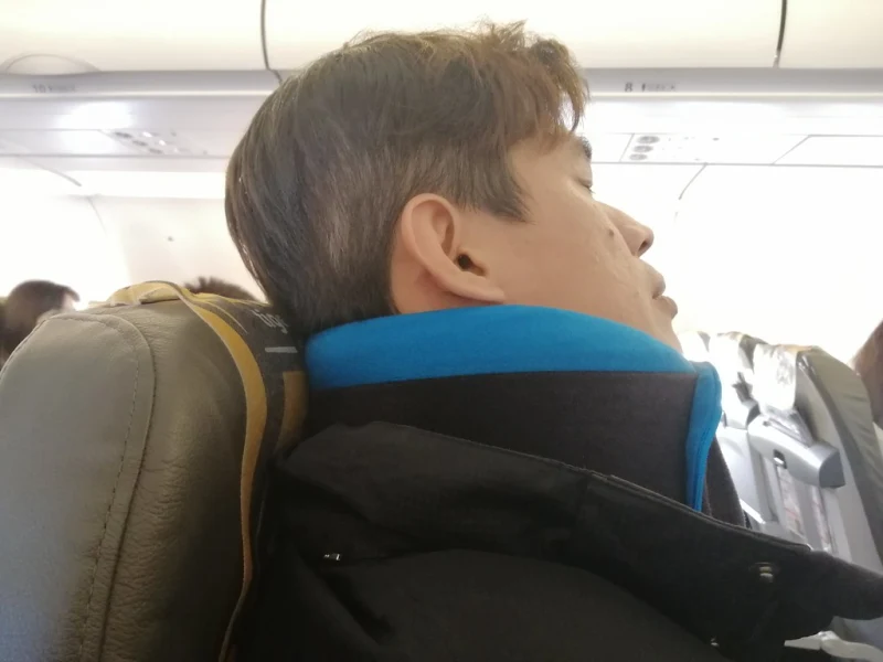 【推薦】(生活/開箱)GreySa格蕾莎全家福旅行頸枕-外出旅遊必備好商品,為何我的美國行沒有早點認識格蕾莎全家福旅行頸枕,全方位記憶綿支撐頸部不晃動
